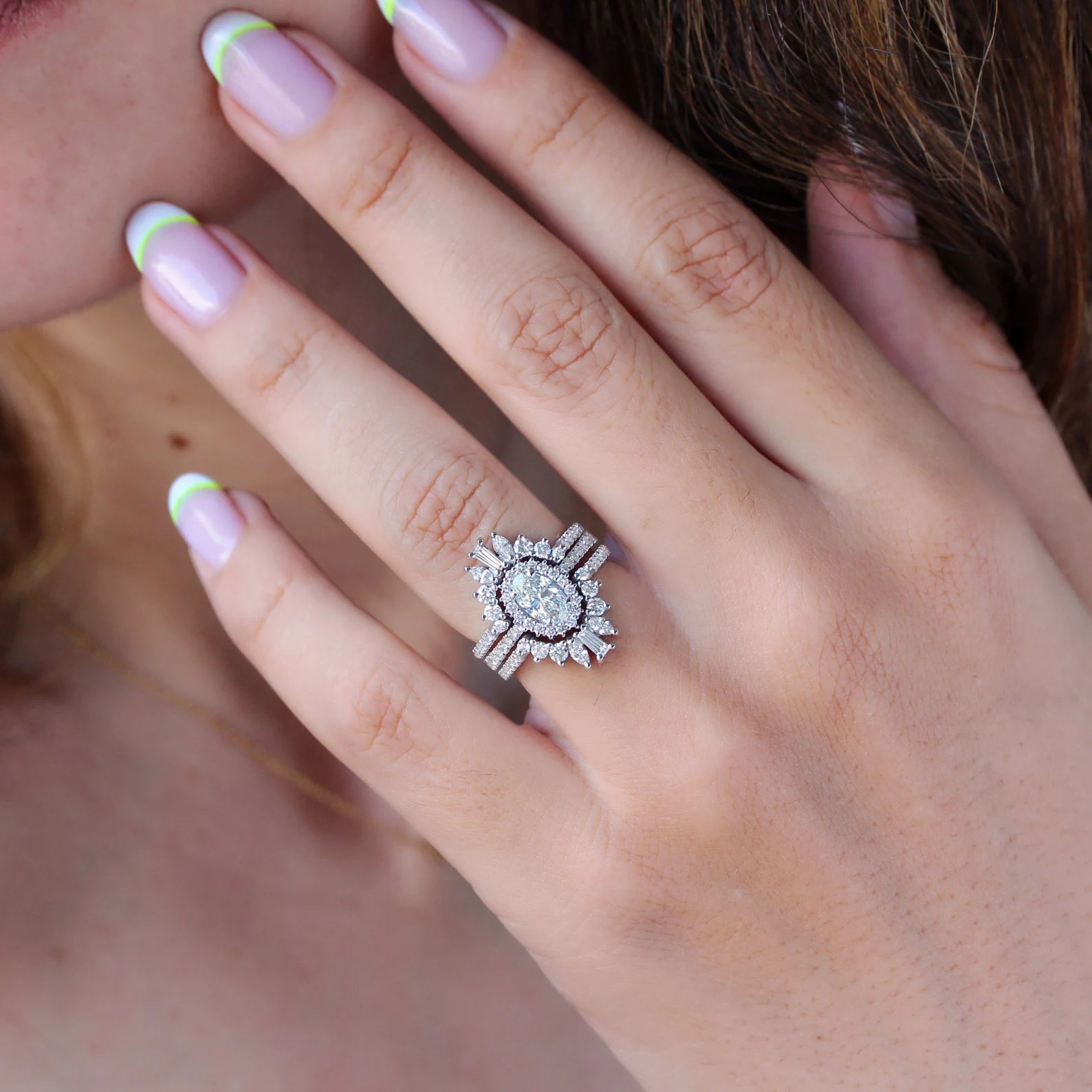 Halo Unique Oval Cut 3 set Ring