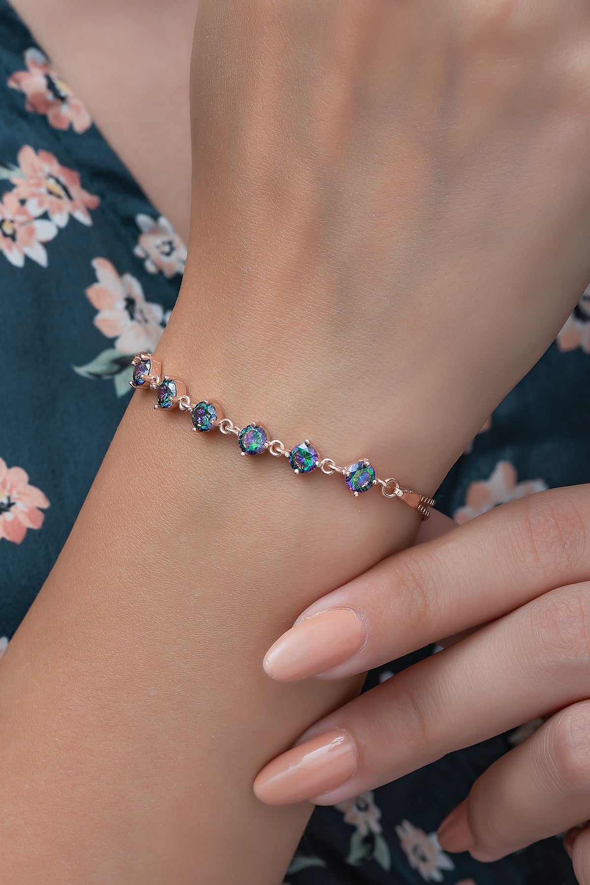 Moonlit Mystic Topaz Stone Bracelet - ARTSY SILVER