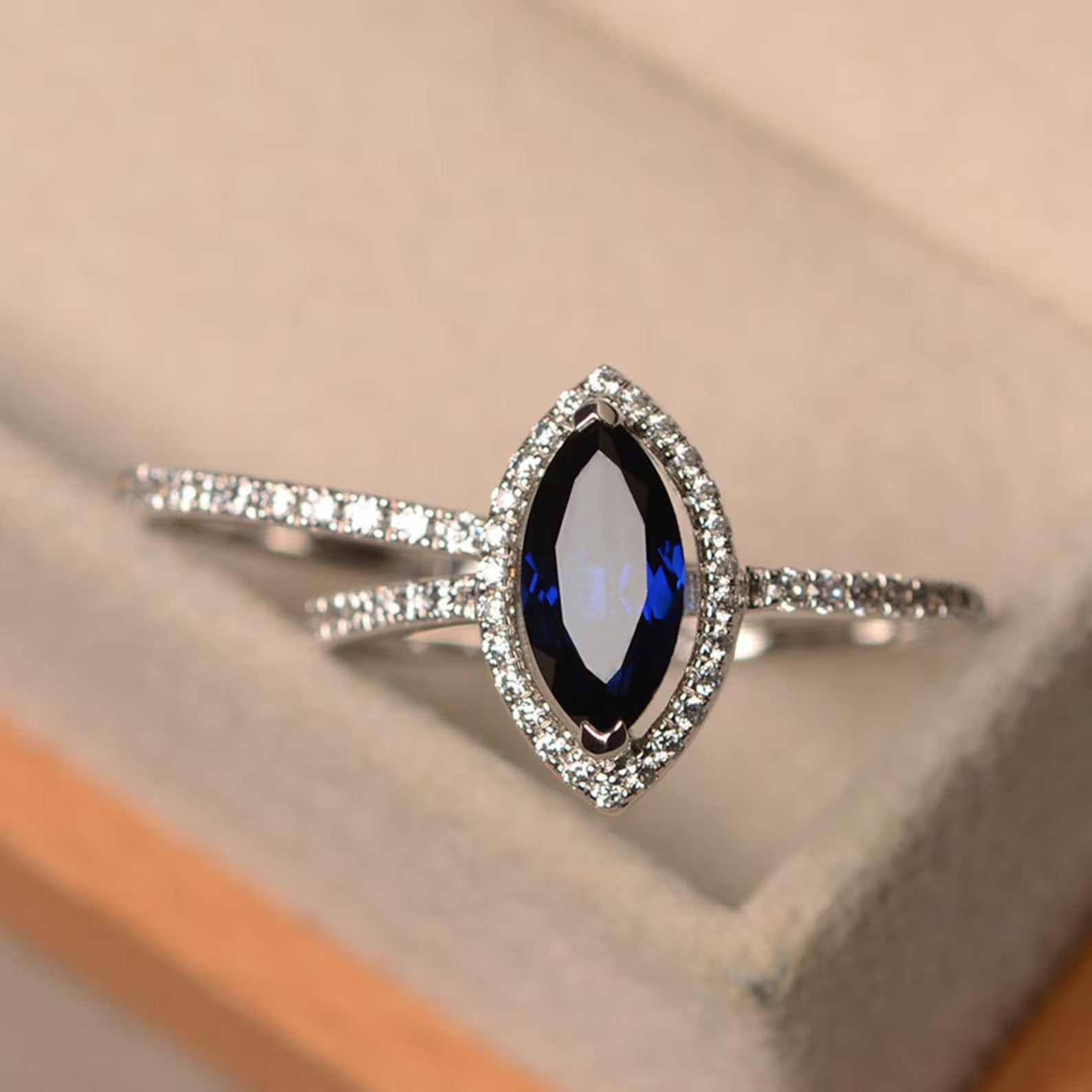 Anniversary Blue Sapphire 2 set Ring