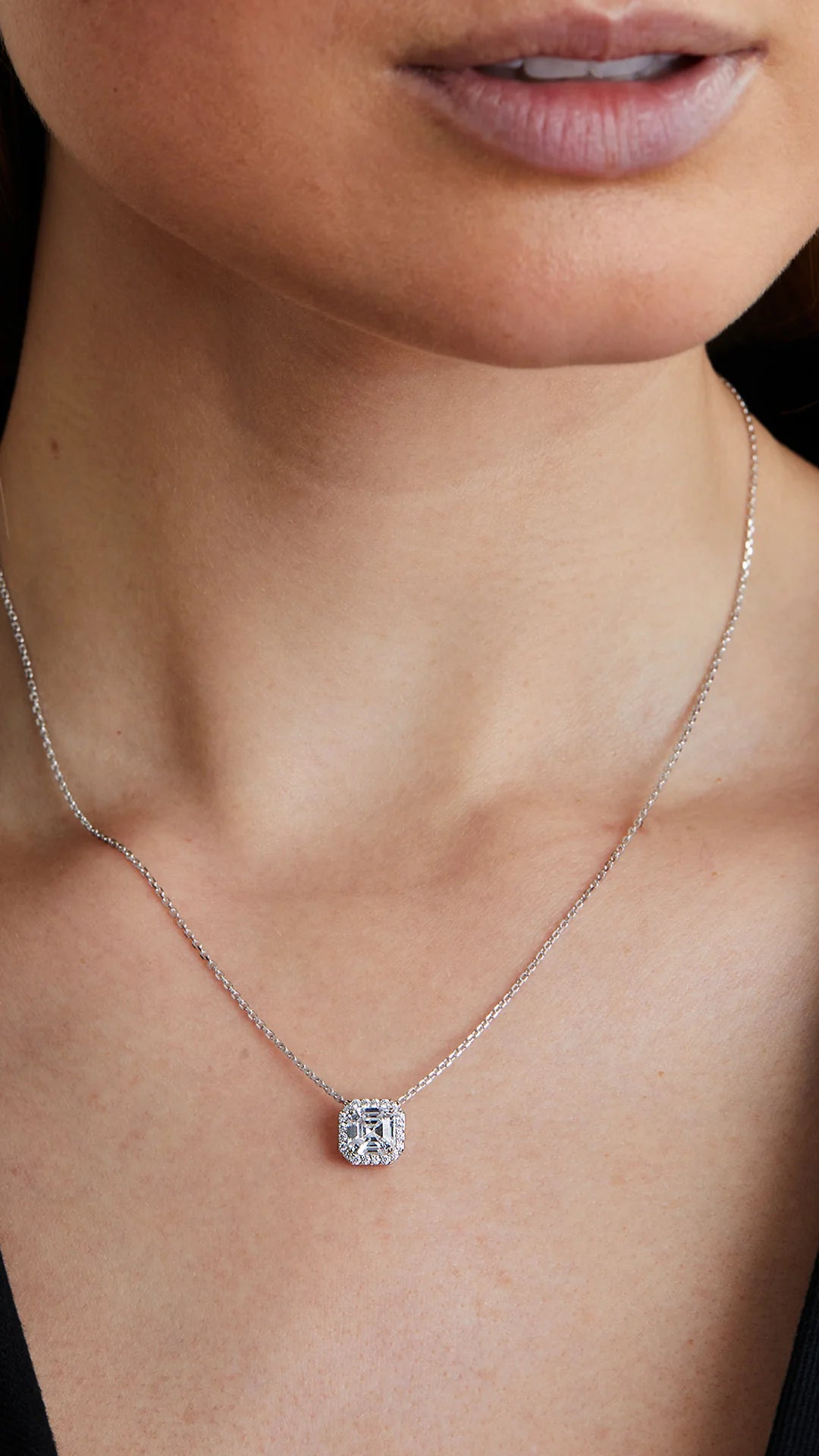 Drip White Zircon Necklace - ARTSY SILVER