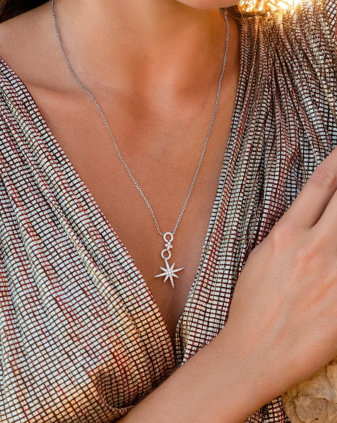 Circles Pole Star Necklace