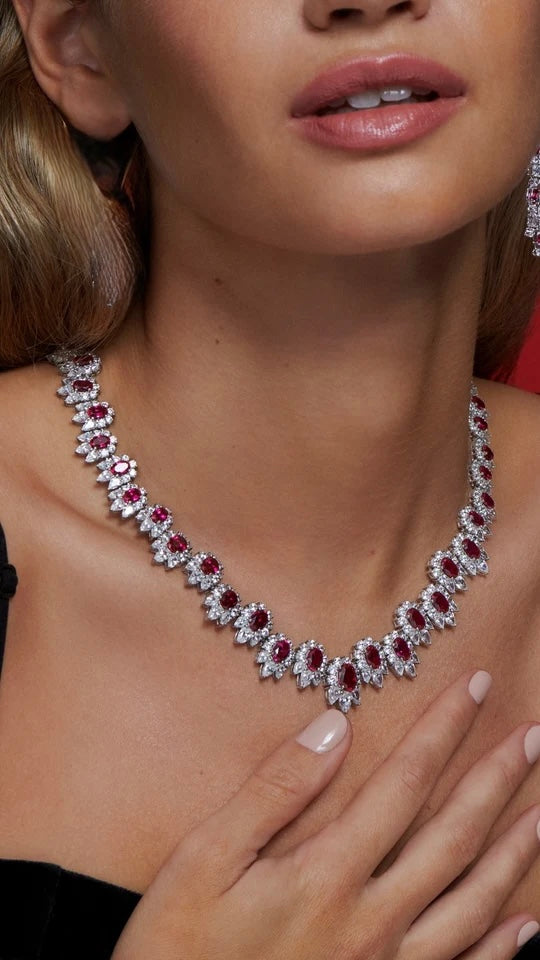 <tc>قلادة Ivoria Ruby&nbsp;</tc>