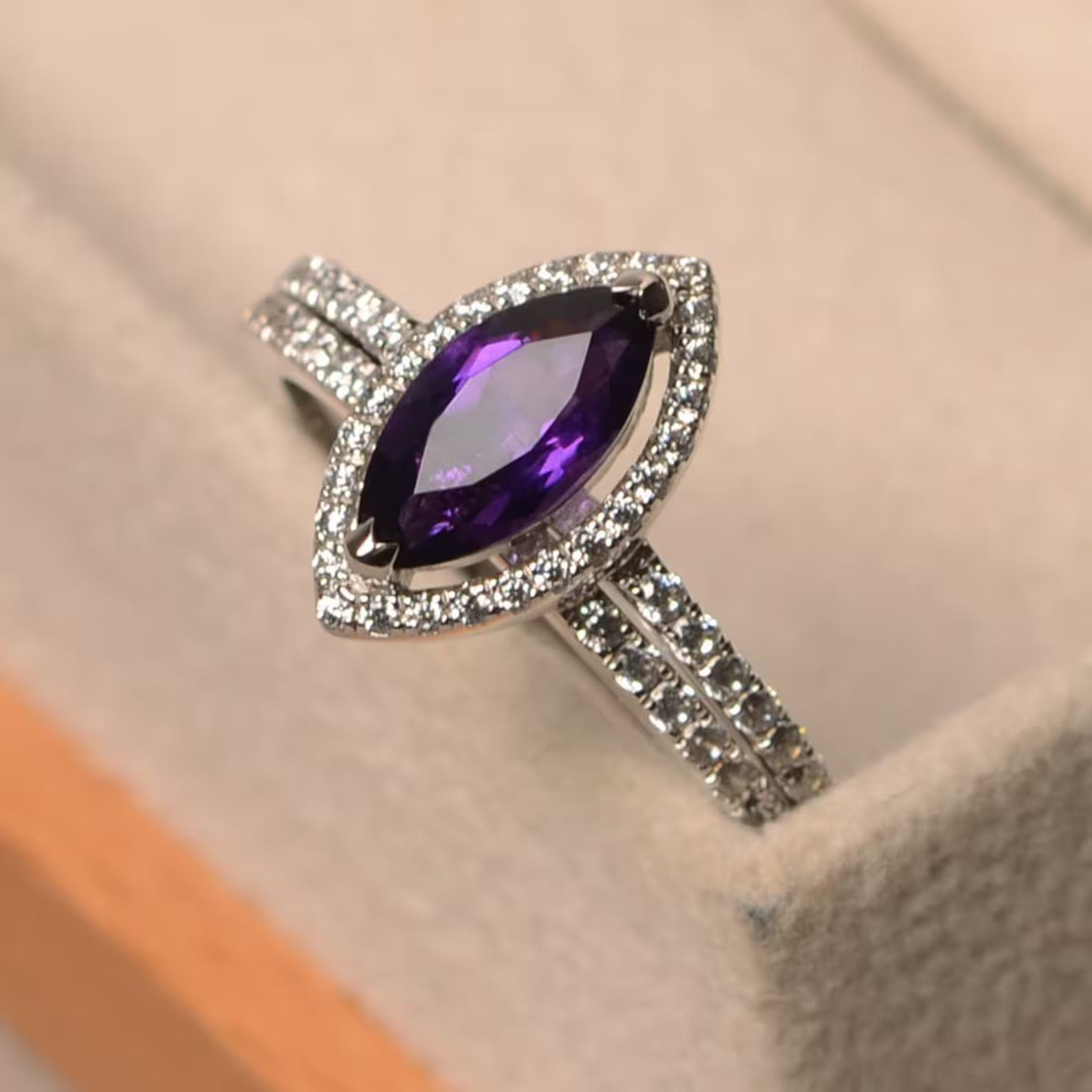 Violet Amethyst Silver 2 set Ring