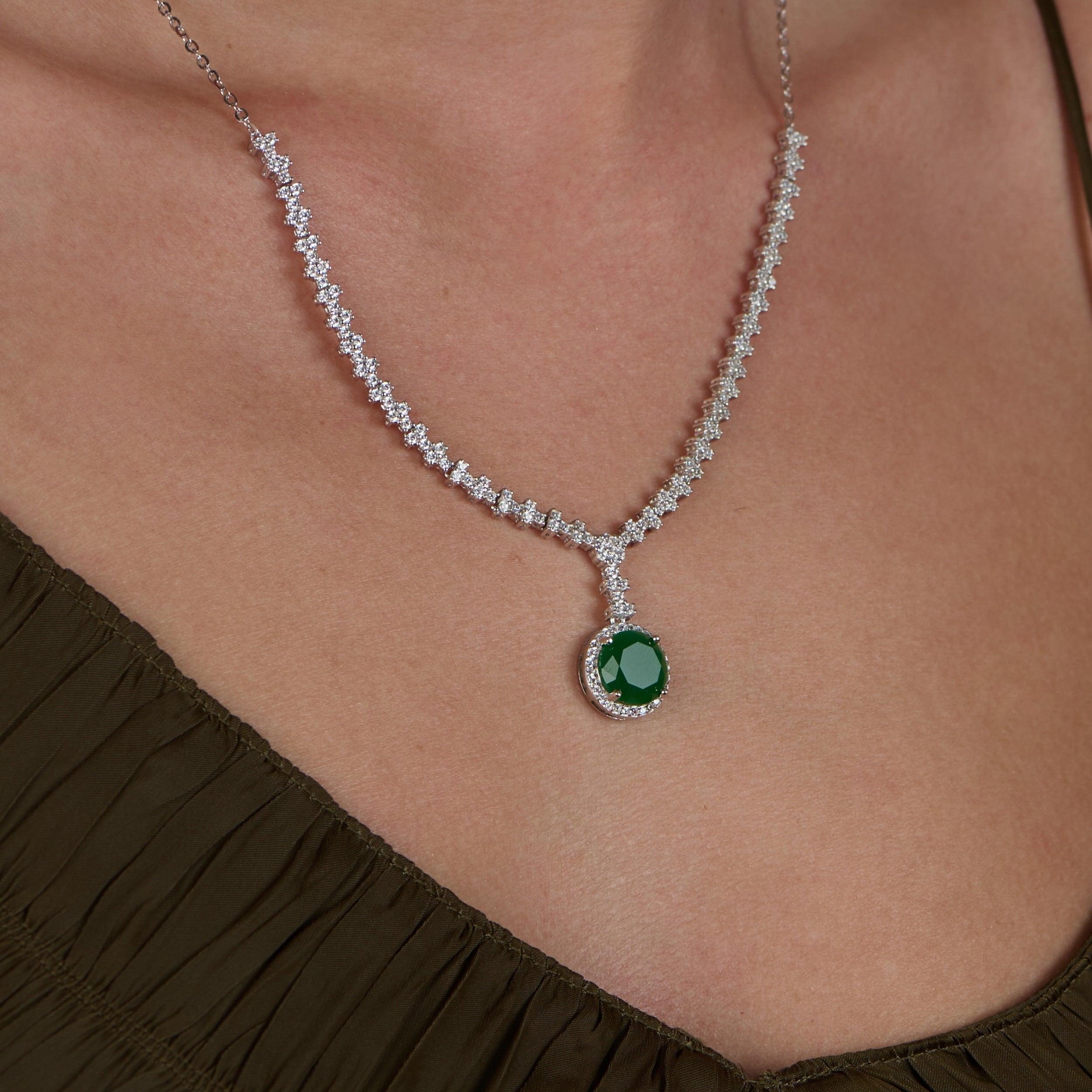 A Touch of Royal Necklace