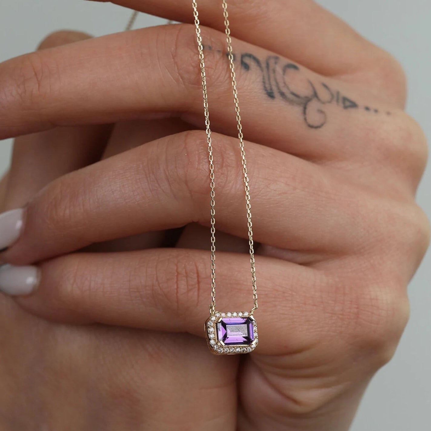 Lilac Amethyst Stone Necklace - ARTSY SILVER