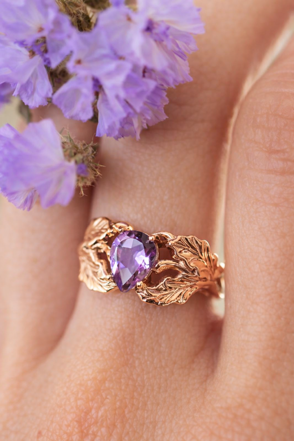 Amethyst Stone Pear Cut Leaf Ring - ARTSY SILVER