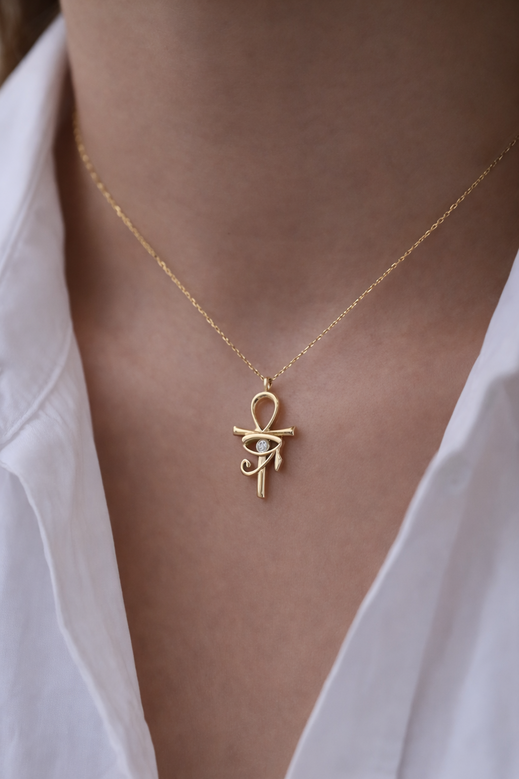 قلادة مفتاح الحياه