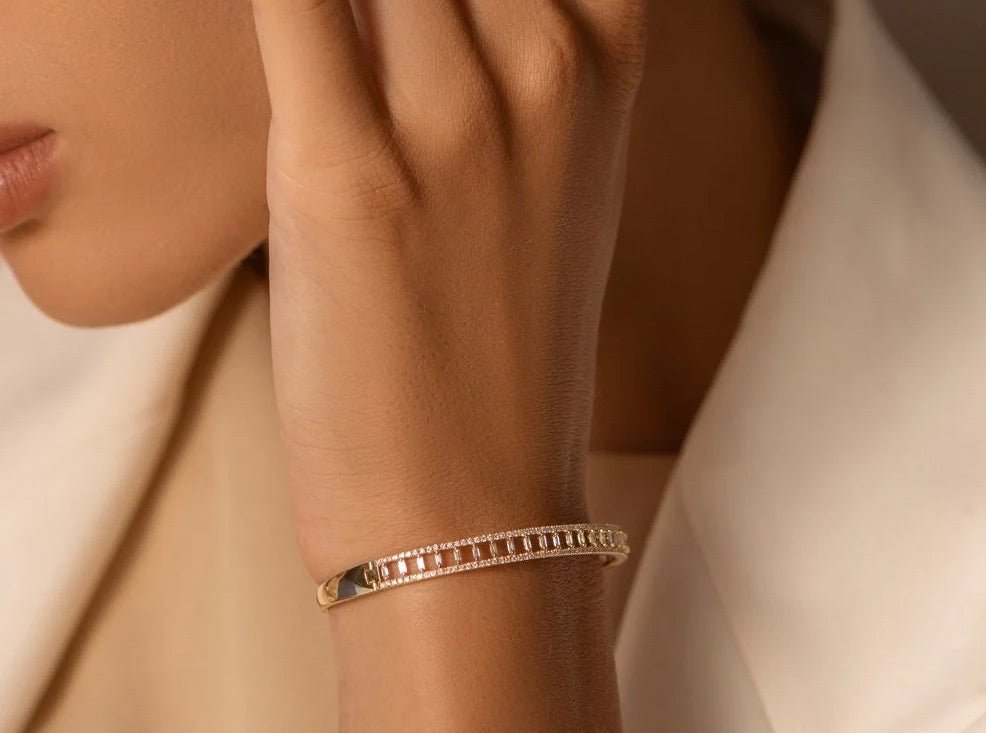 Athens Mix Stones Bangle - ARTSY SILVER