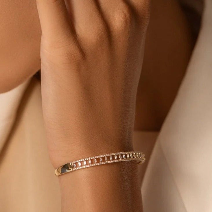 Athens Mix Stones Bangle - ARTSY SILVER