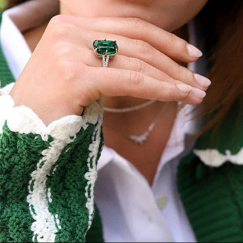 Big -Emerald -Green -Ring