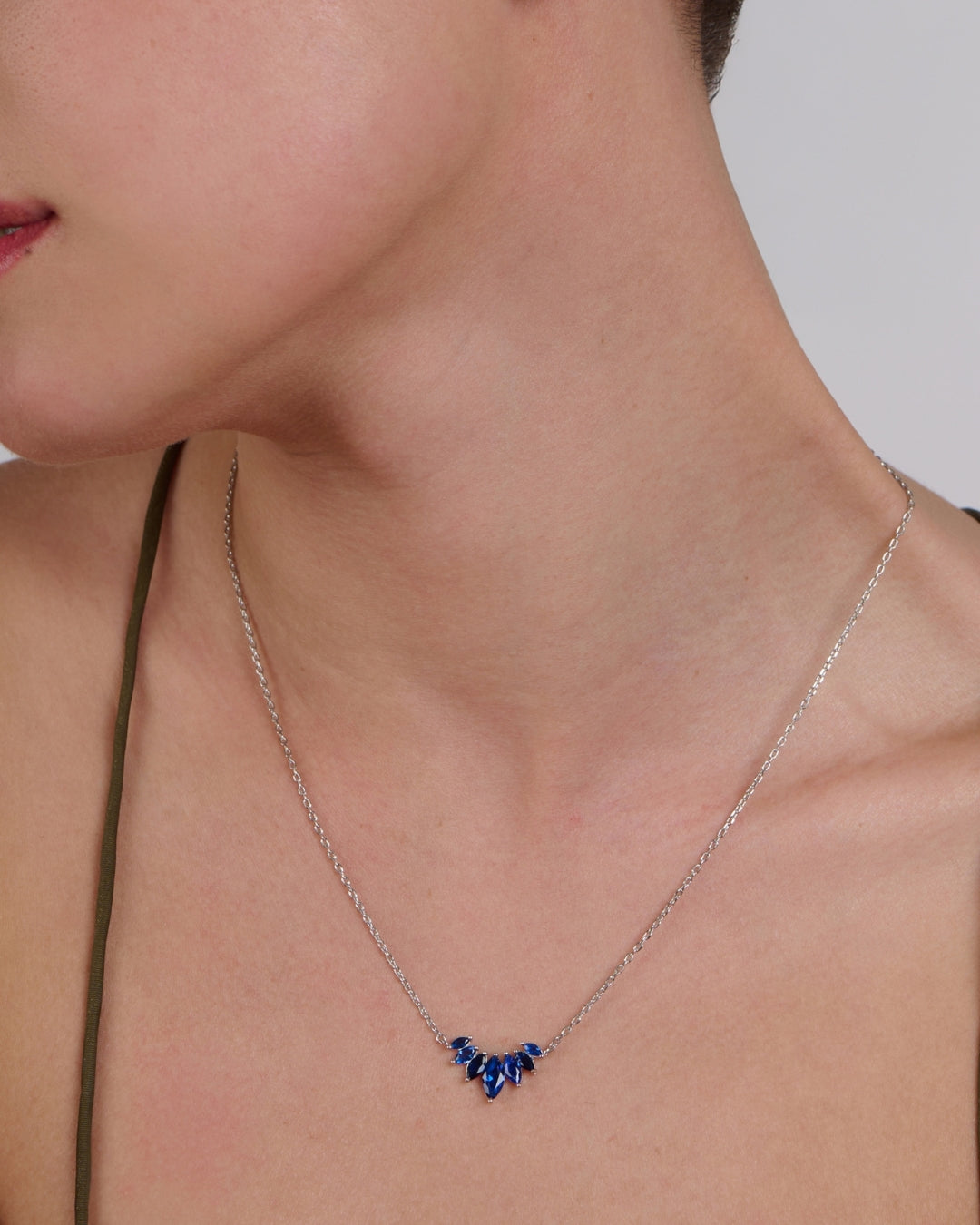 blue Sapphire Silver Necklace - woman's & Earrings Set I ARTSY SILVER