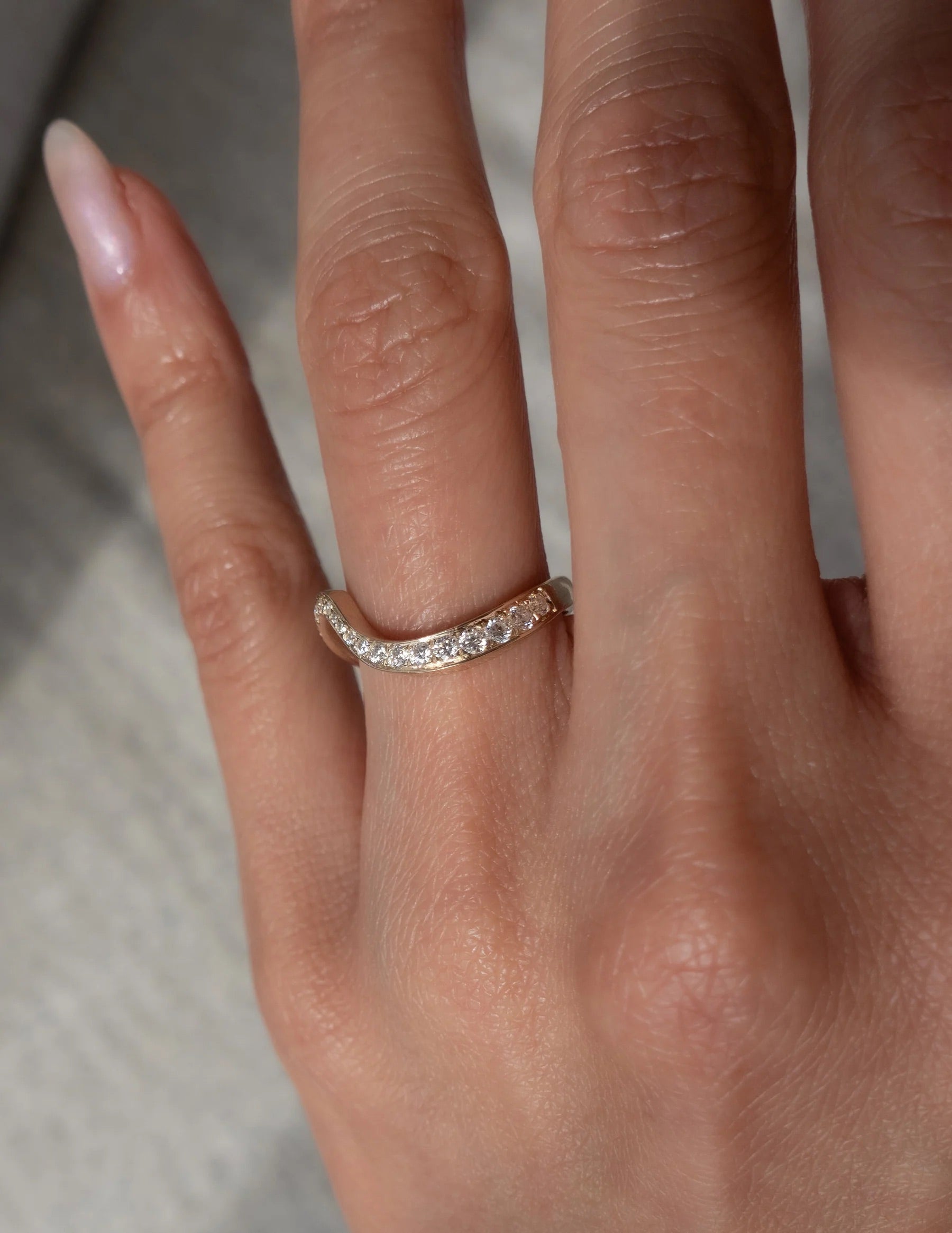 Dome Figure Pave Zircon Ring - ARTSY SILVER