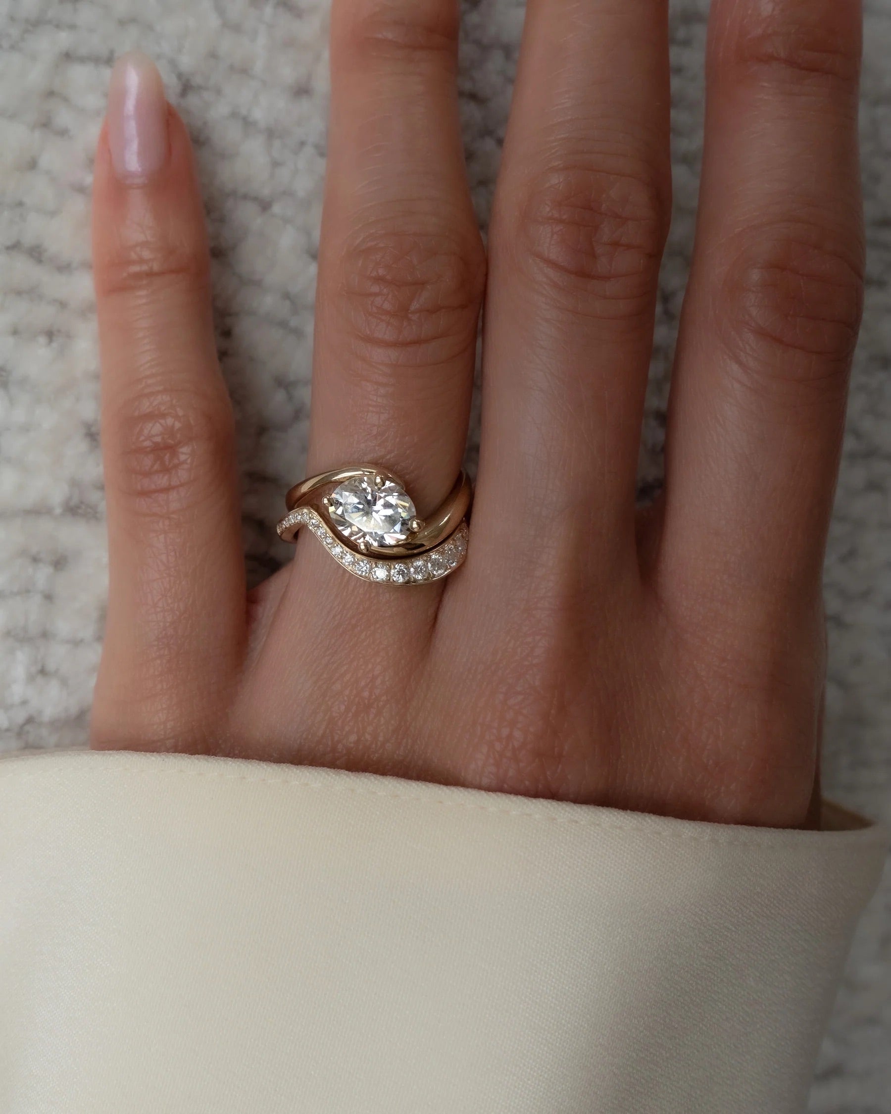 Dome Figure Pave Zircon Ring - ARTSY SILVER