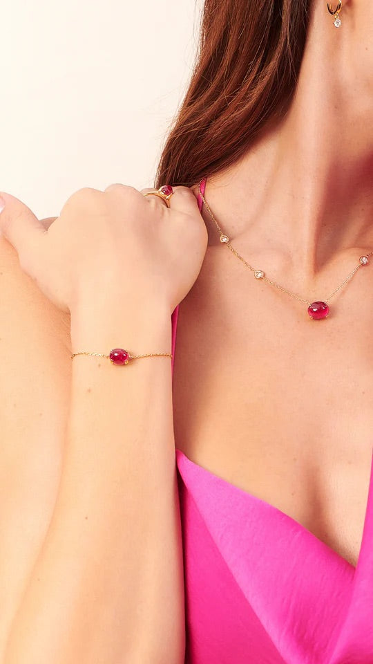 Glossy Ruby Cabochon Necklace