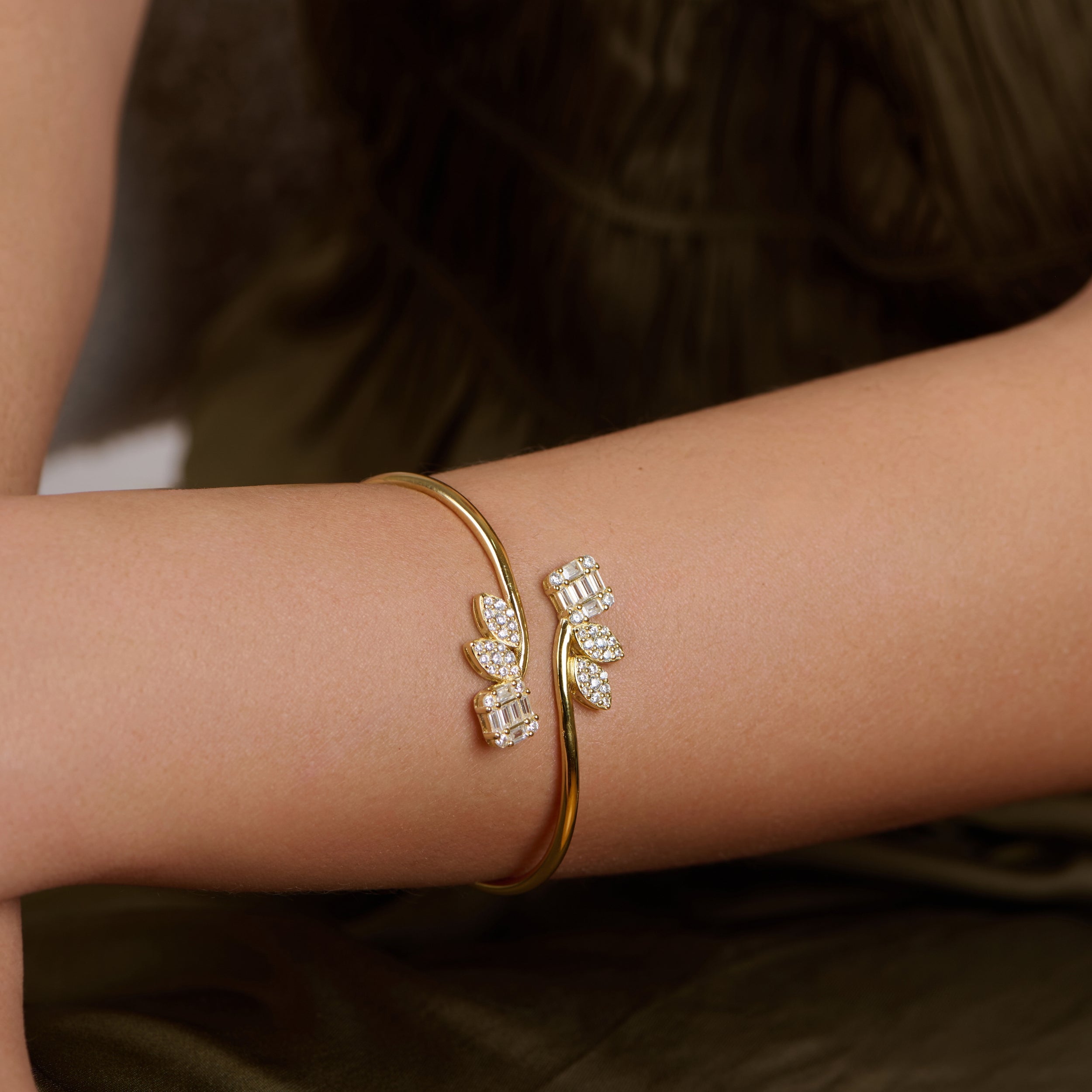 Camilla Cluster Bangle
