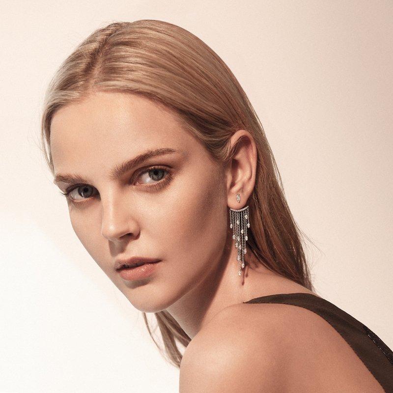 Chandelier Silver Ear Jacket - ARTSY SILVER