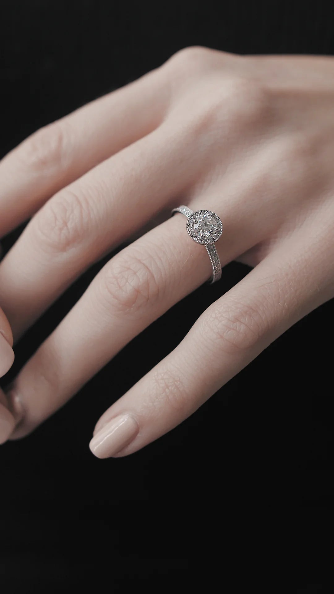 Cher Zircon Promise Ring - ARTSY SILVER