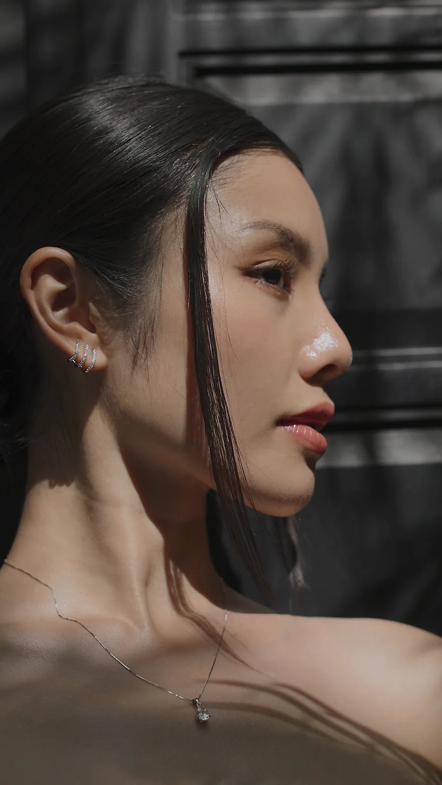 Chic Charm Silver Necklace - ARTSY SILVER