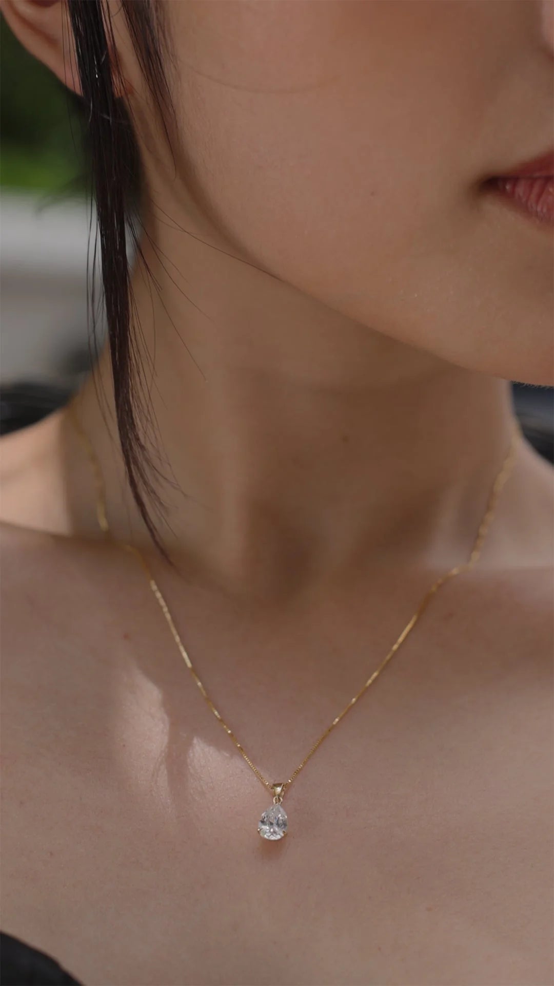 Chic Charm Gold Plated Necklace - ARTSY SILVER