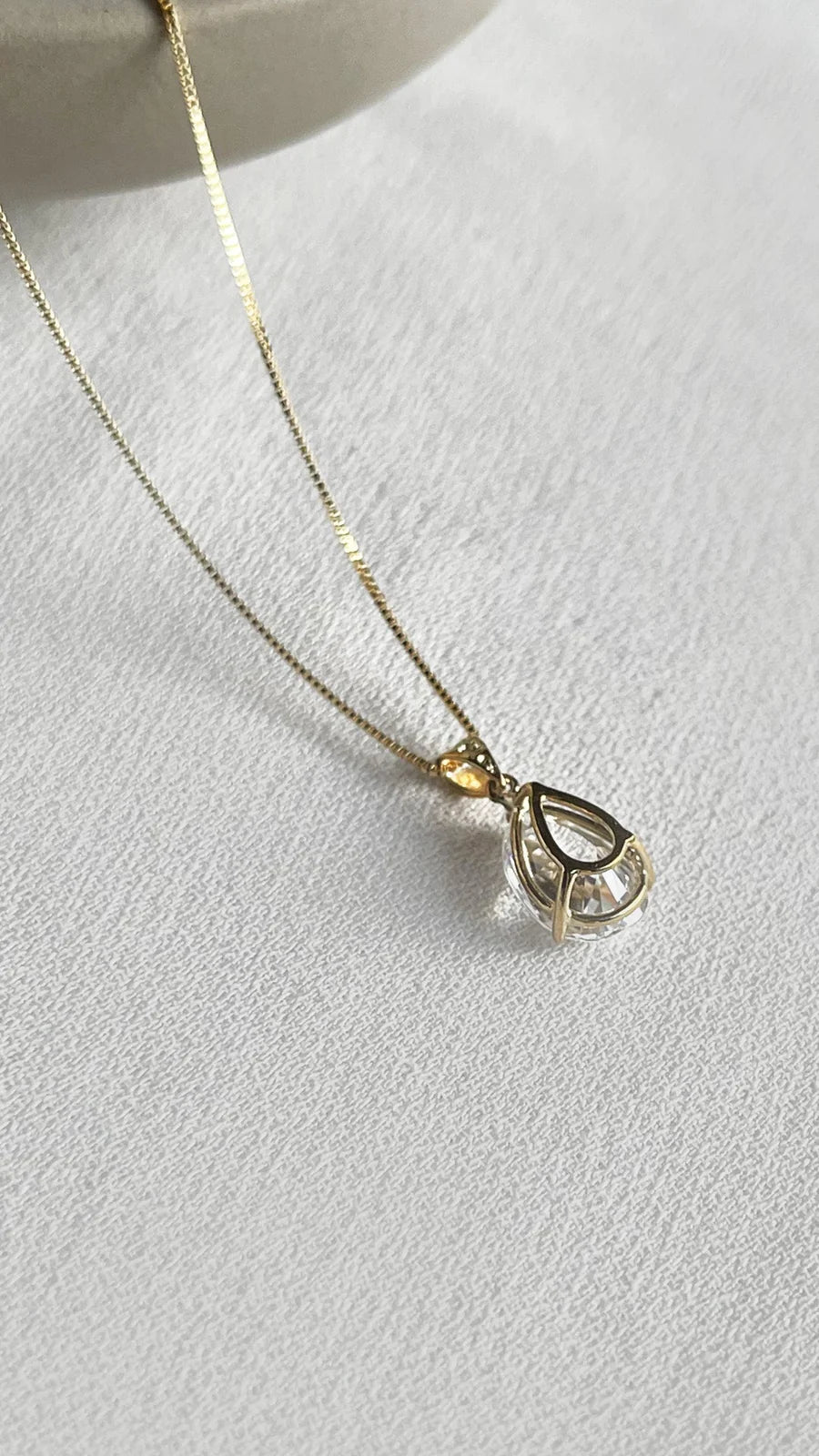 Chic Charm Gold Plated Necklace - ARTSY SILVER