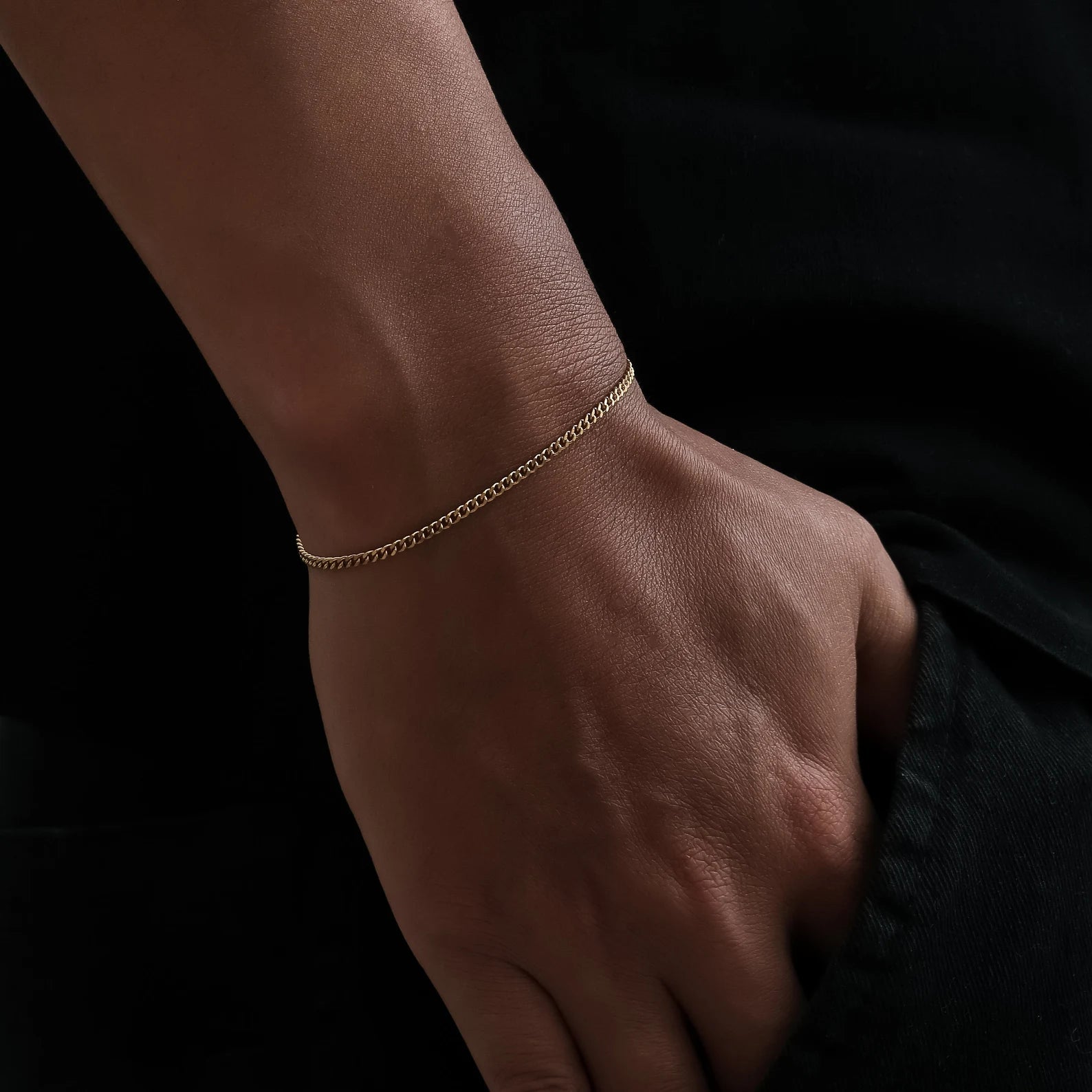 Cuba- Link-Bracelet-2mm-Gold-Plating