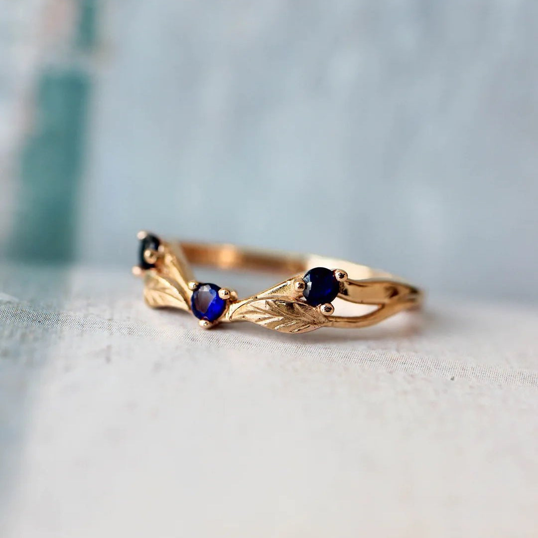 Curved Blue Sapphire Stone Band - ARTSY SILVER