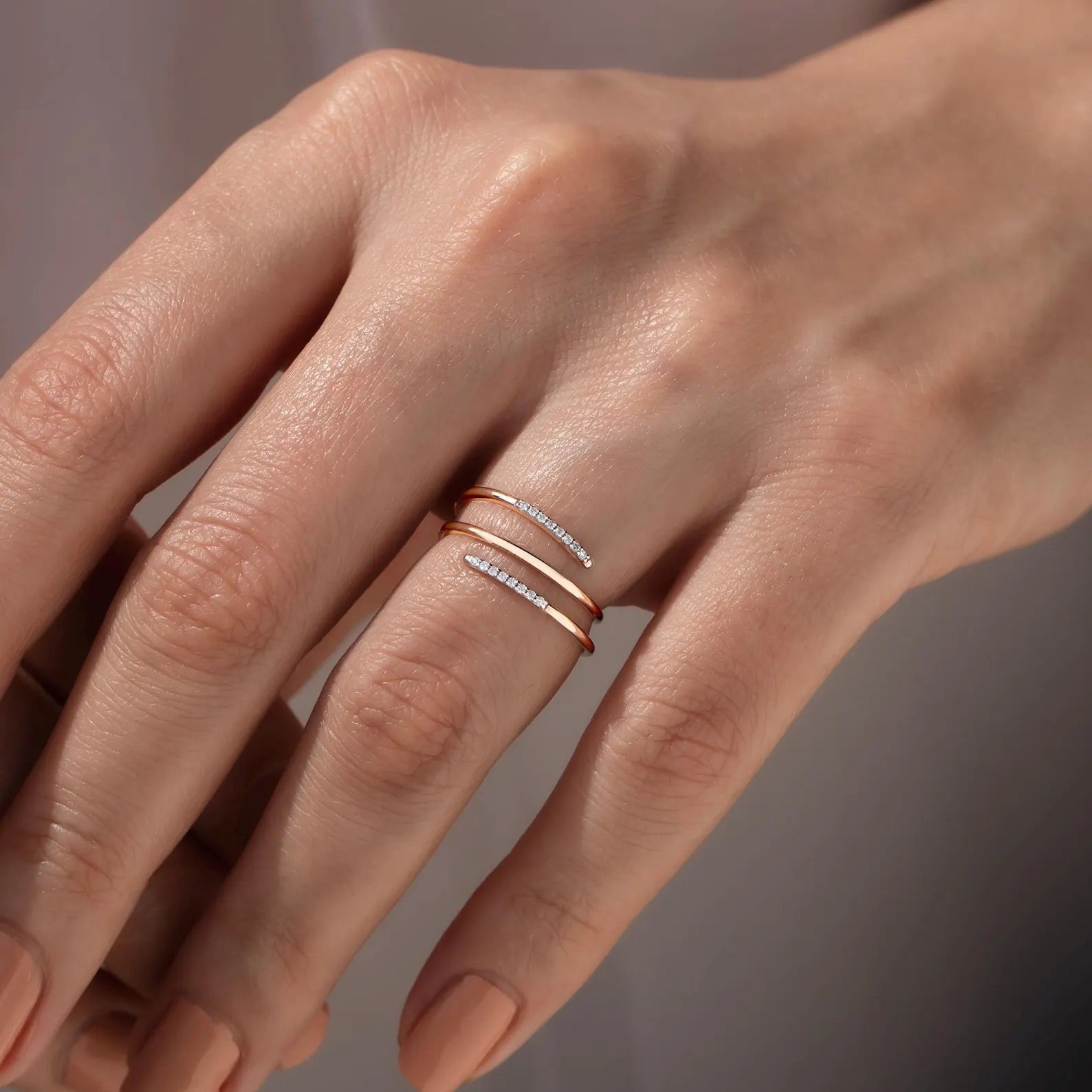 Elegant- Rose -Gold -Double -Ring