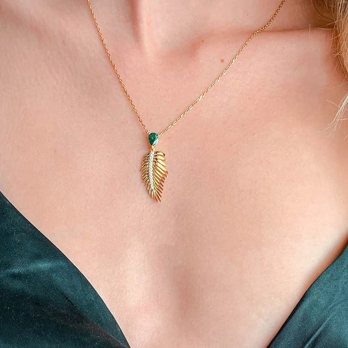 Palma Emerald Stone Necklace - ARTSY SILVER