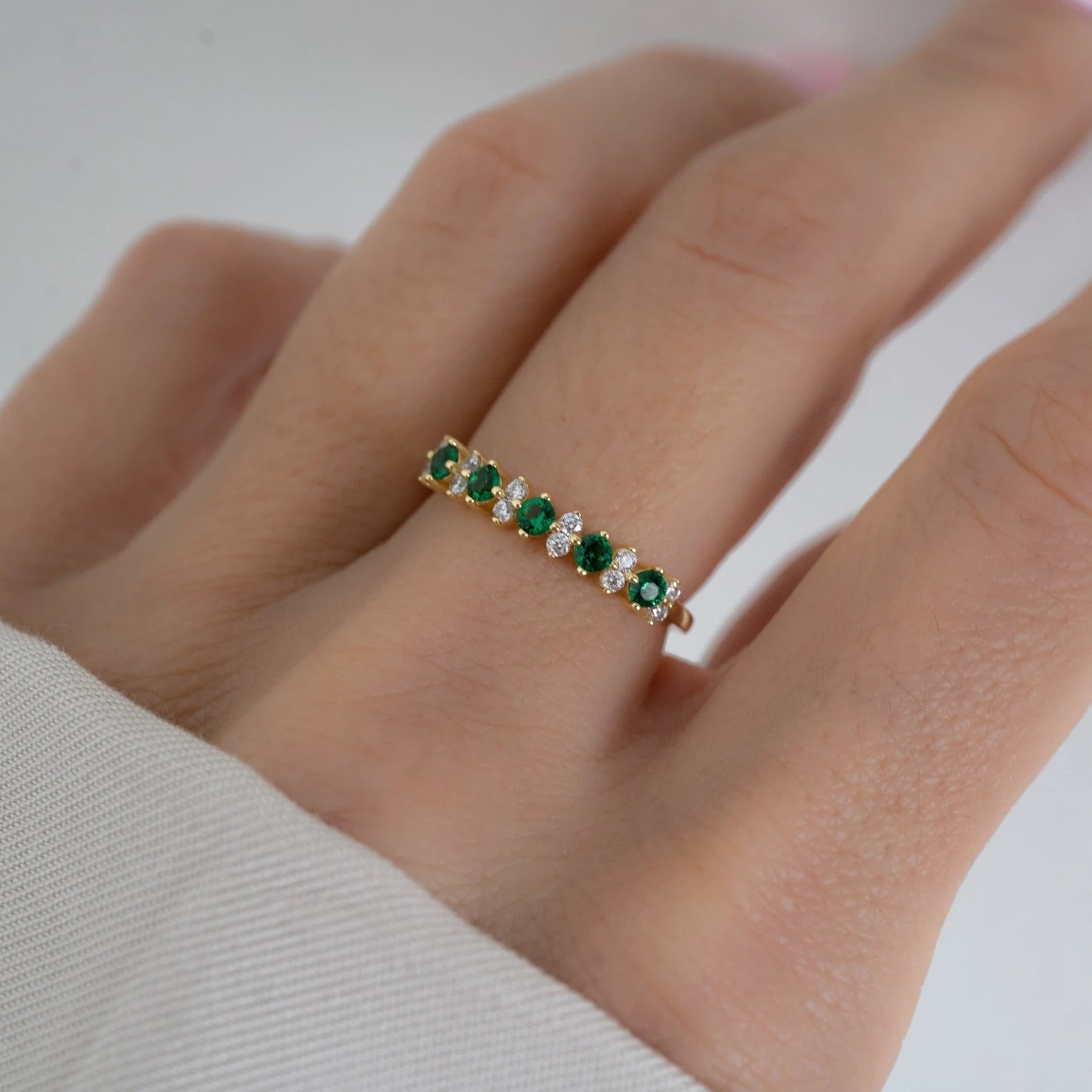 Emerald Lace Band - ARTSY SILVER