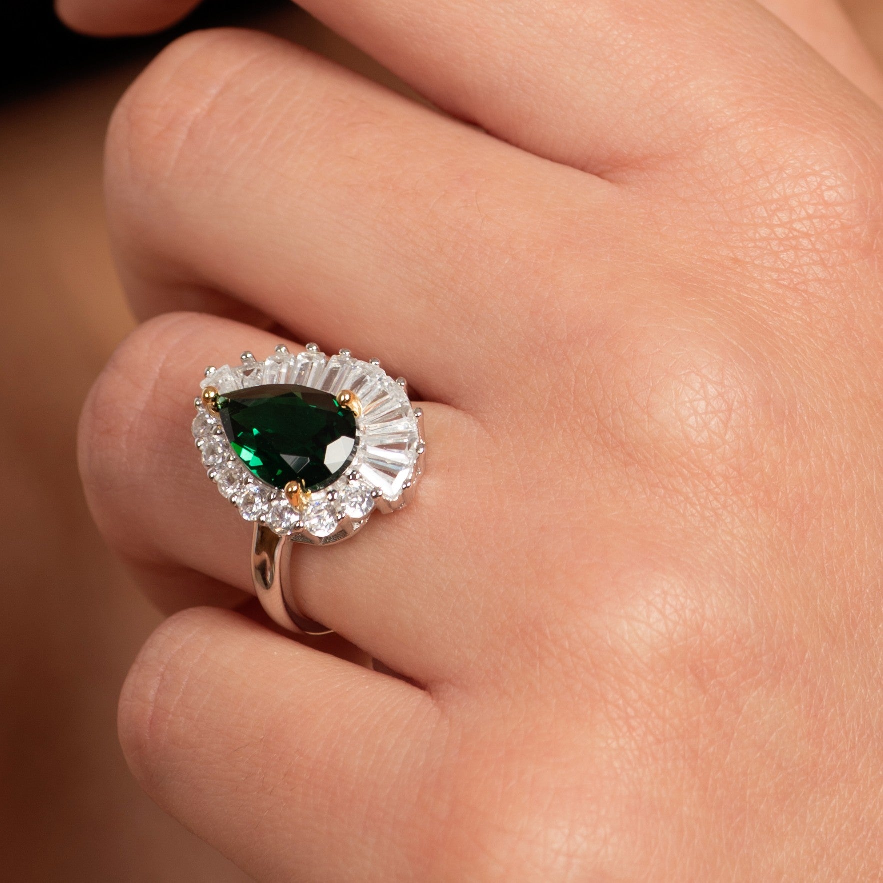 Emerald & Baguette Stones Ring