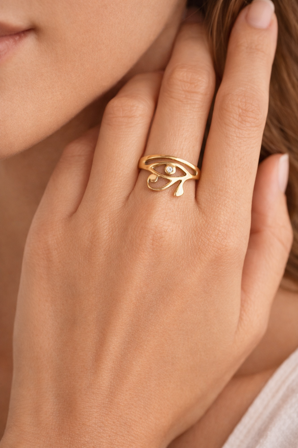 Eye Of Horus Ring - ARTSY SILVER
