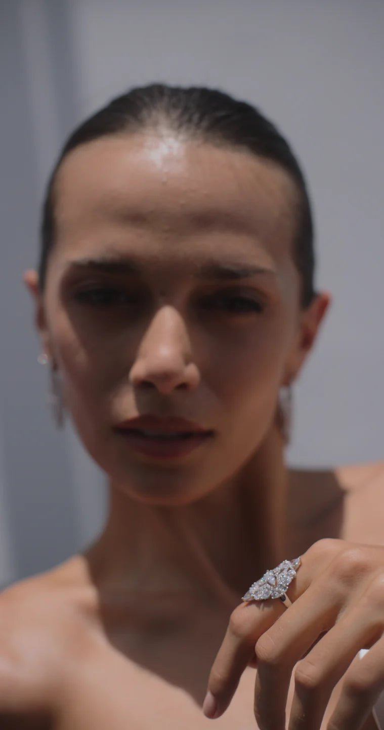 Frosty Glow Zircon Silver Ring - ARTSY SILVER