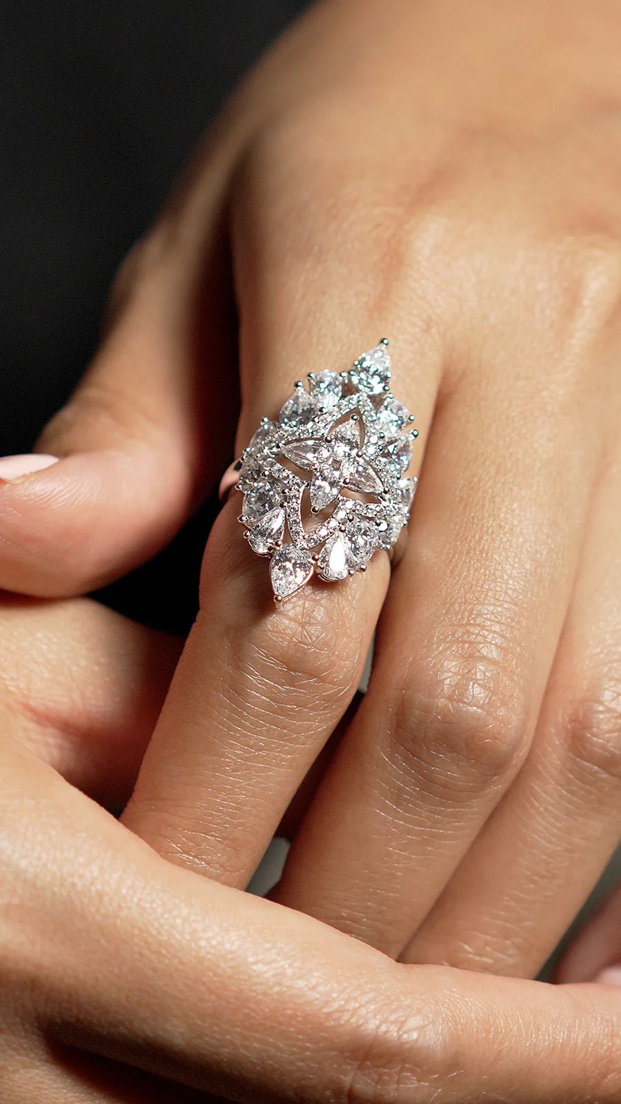 Frosty Glow Zircon Silver Ring - ARTSY SILVER