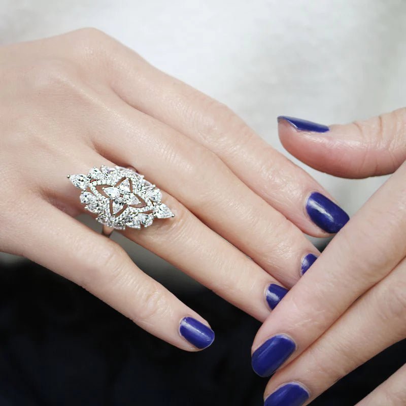 Frosty Glow Zircon Silver Ring - ARTSY SILVER