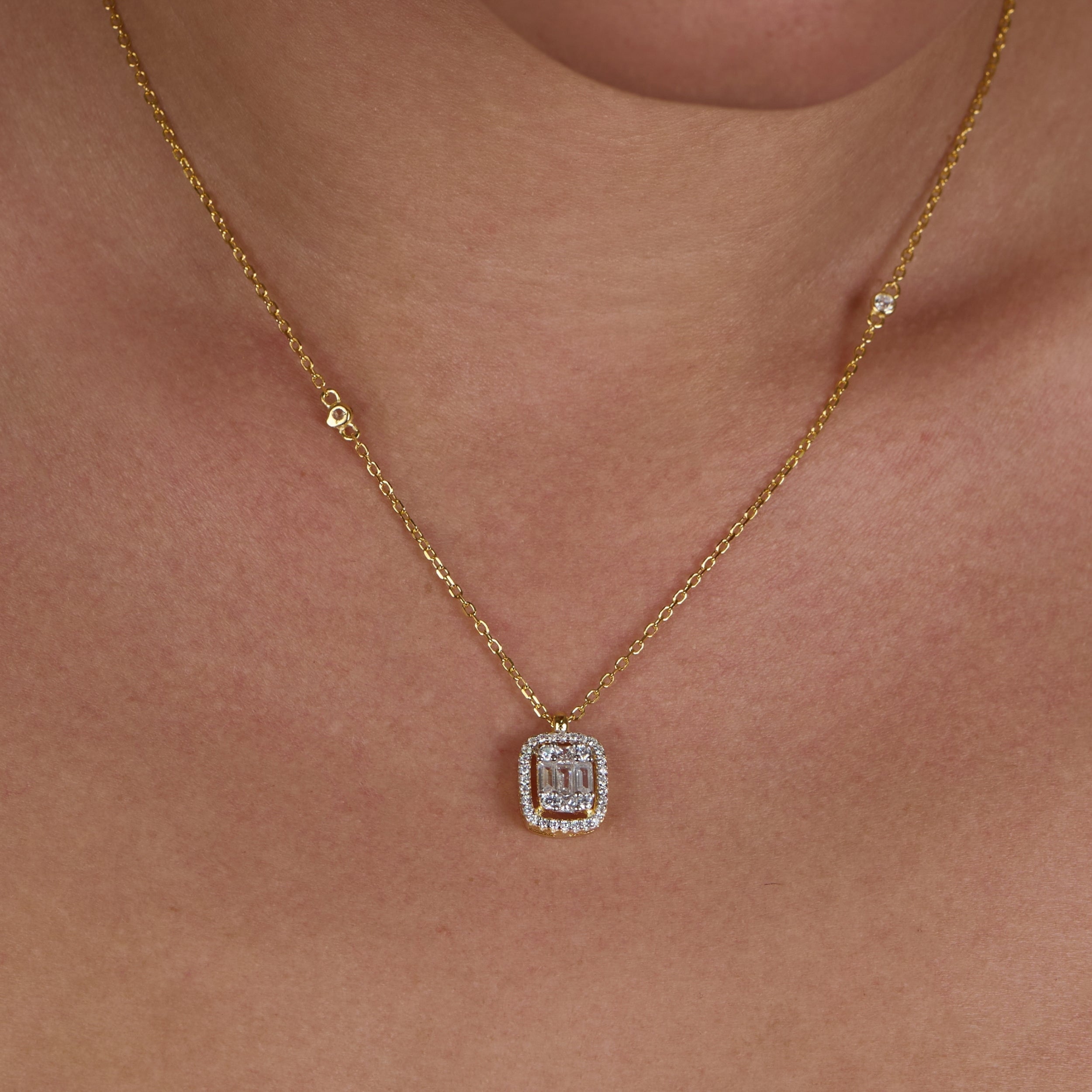 Golden Glow Silver Necklace