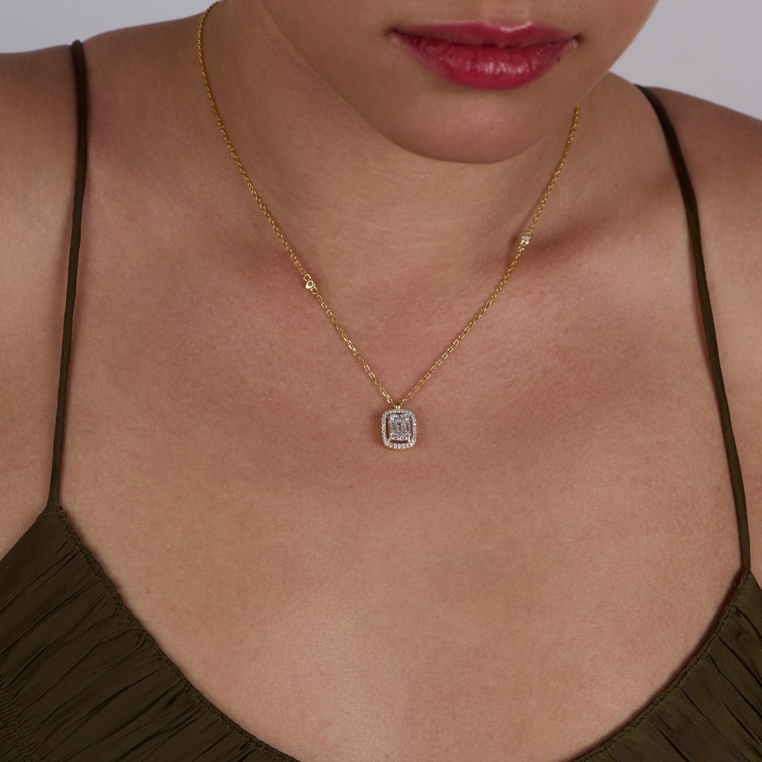 Golden Glow Silver Necklace