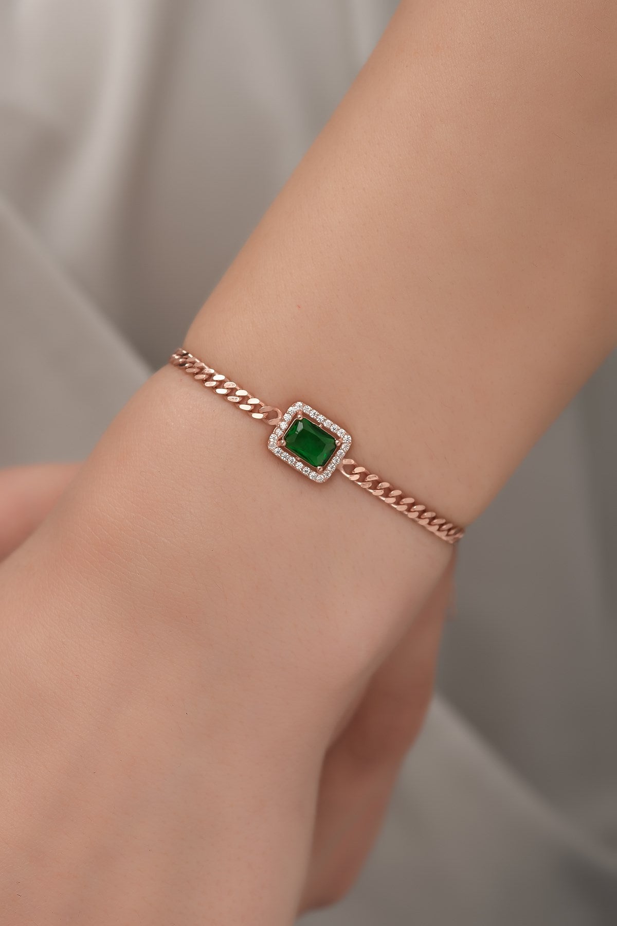 Green Zircon Stone Necklace & Bracelet Set