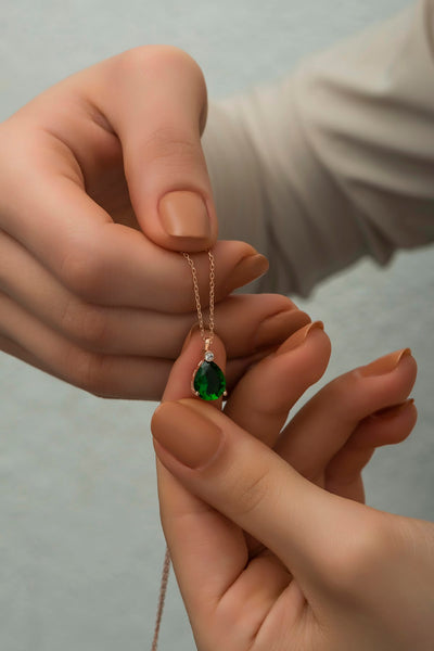 Green drop zircon stone necklace - ARTSY SILVER