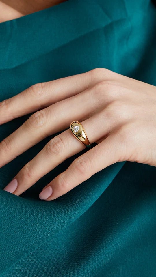 Babe Heart Signet Ring - ARTSY SILVER
