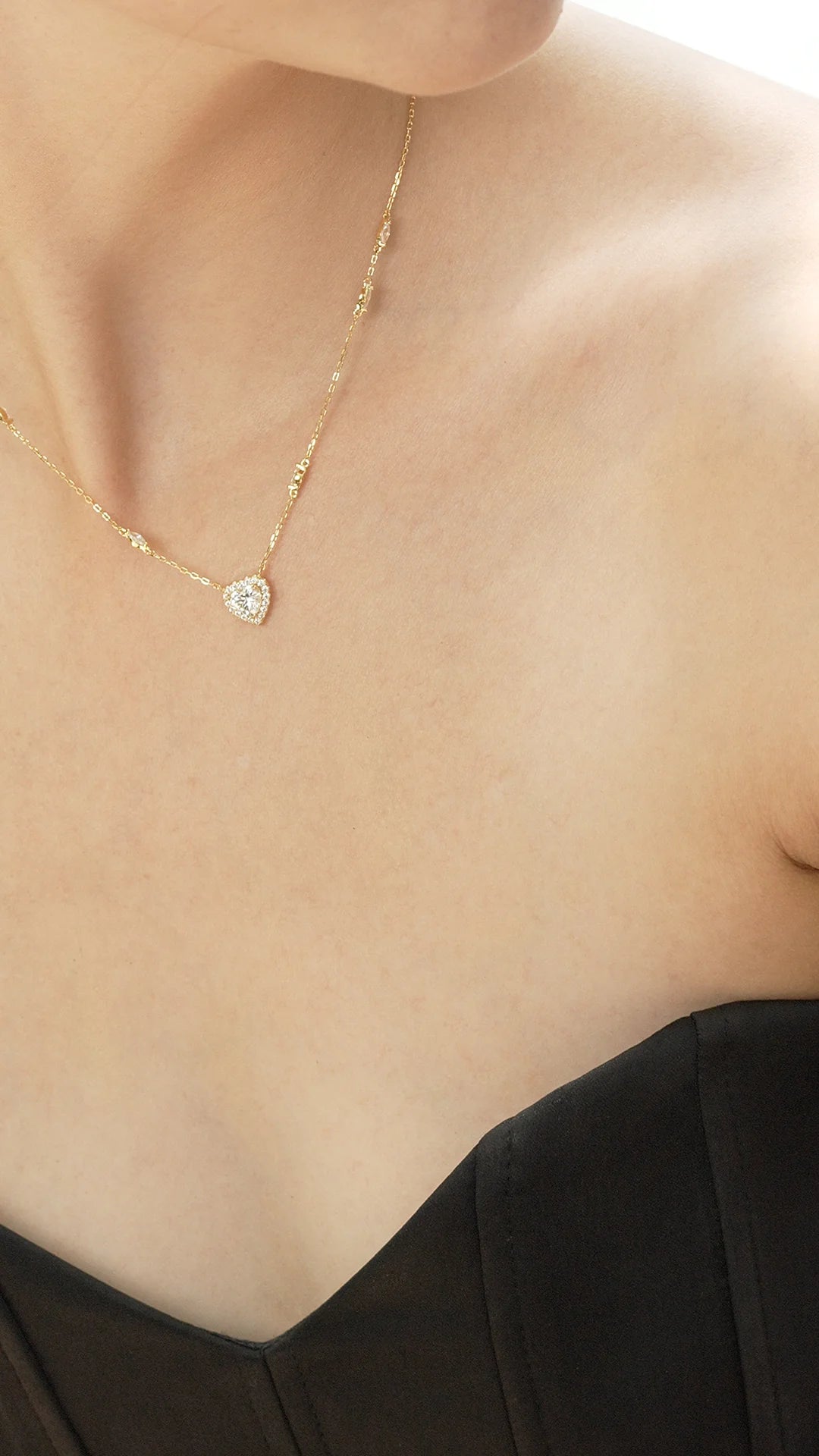 Heart zircon stone necklace gold plating