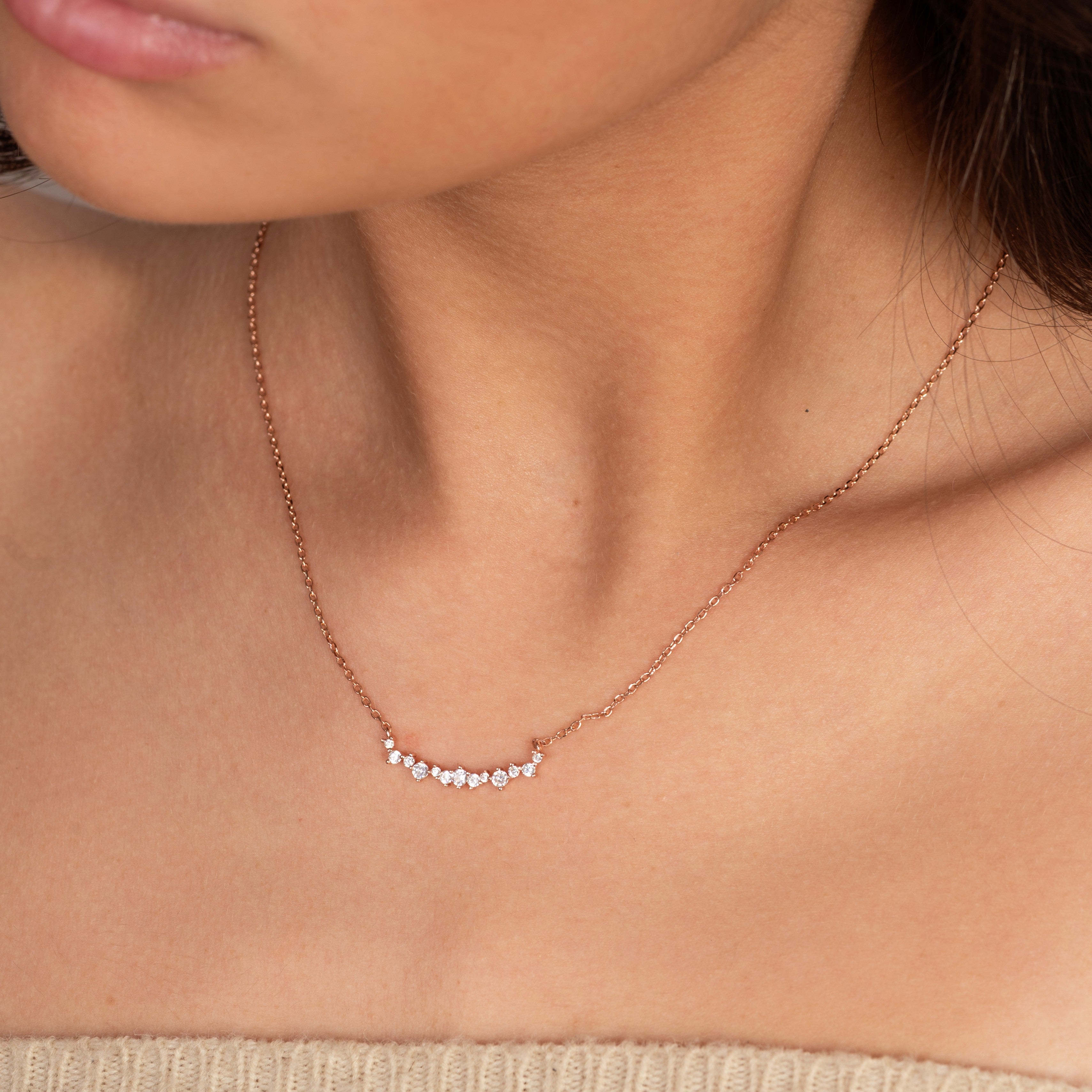 Horizontal Zircon Stones Bar Necklace