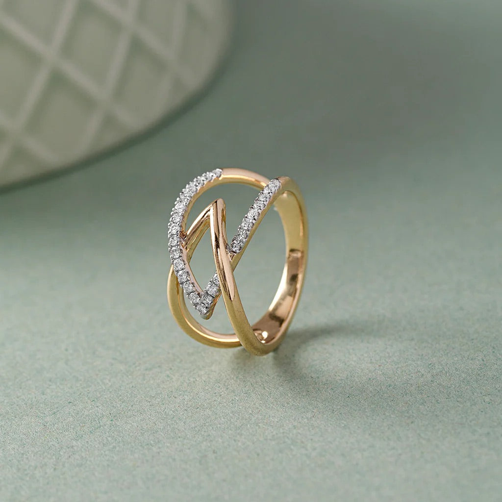 Interlocked- Chevron -Ring