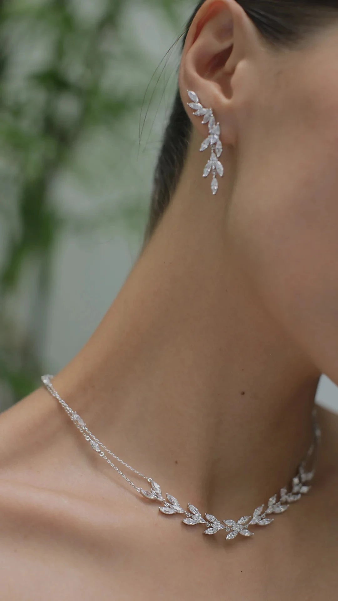 La Mariée Wedding Earrings - ARTSY SILVER