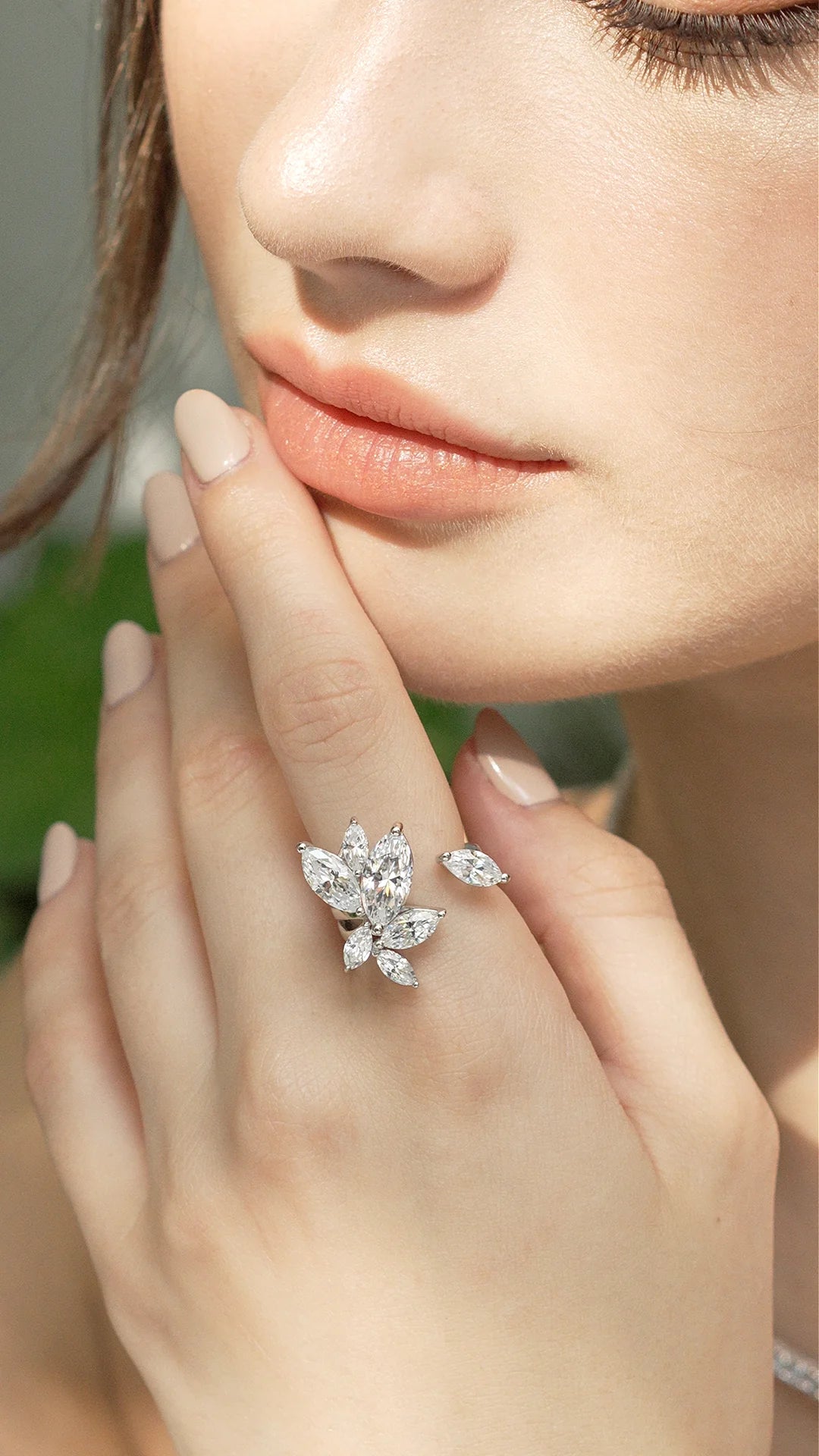 La Bella Silver Zircon Ring - ARTSY SILVER