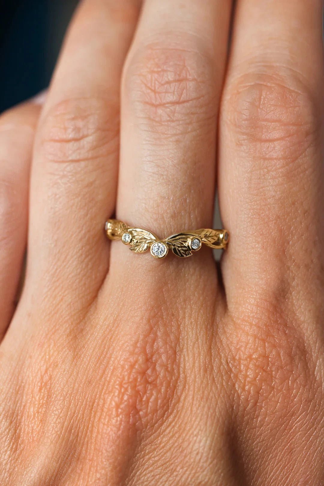 Leaf & Luster Zircon Ring - ARTSY SILVER