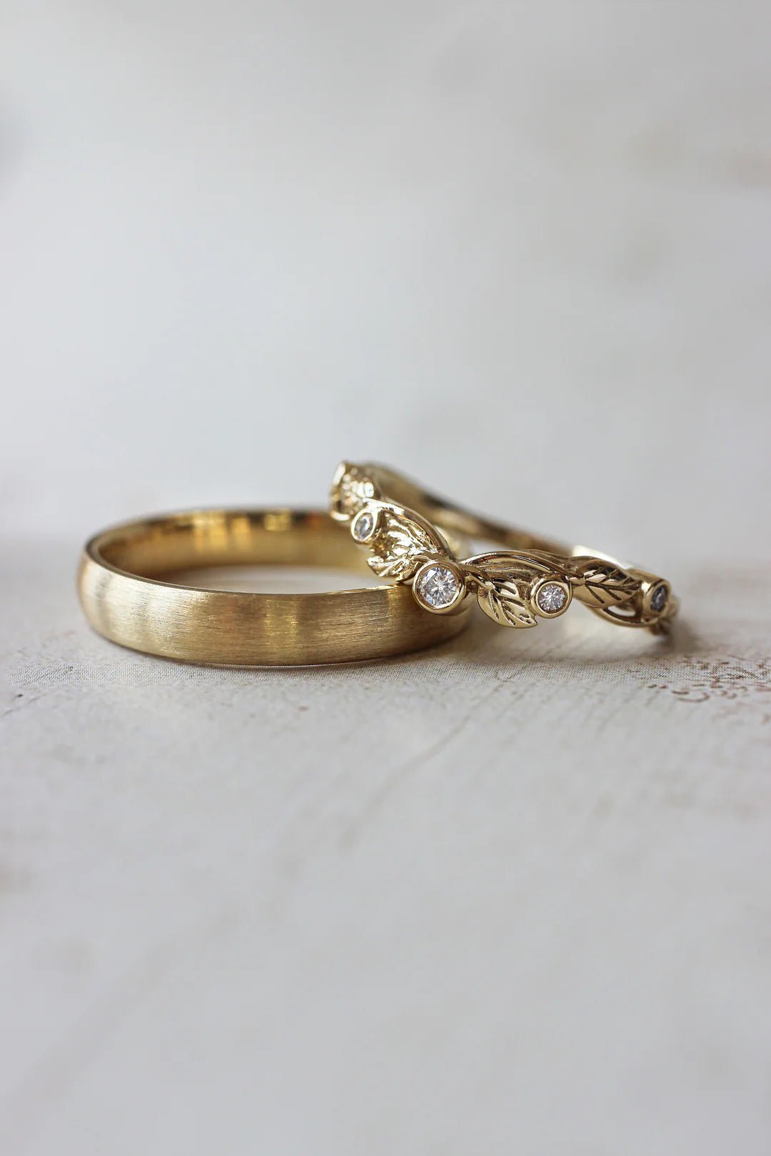 Leaf & Luster Zircon Ring - ARTSY SILVER