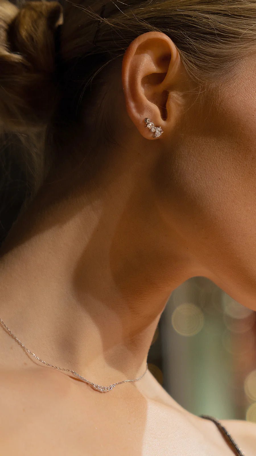 Leaf Zircon Silver Necklace - ARTSY SILVER