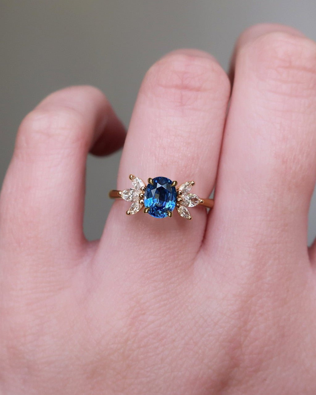 Little Angel Blue Sapphire Ring - ARTSY SILVER