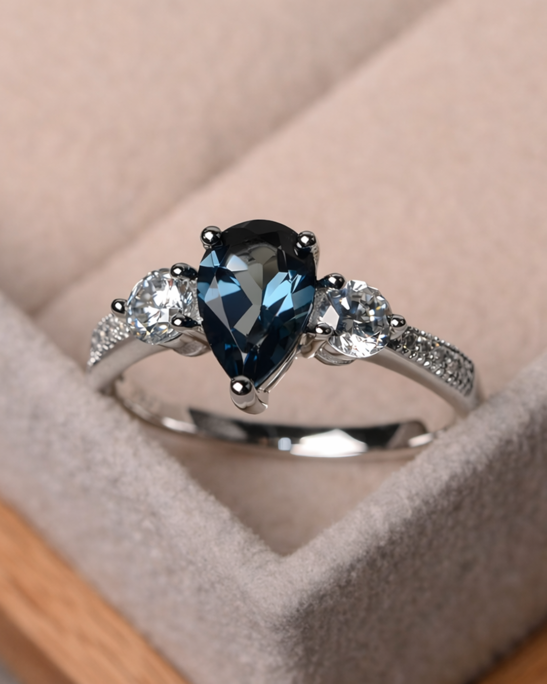 London Blue Topaz Pear Cut Stone Ring - ARTSY SILVER