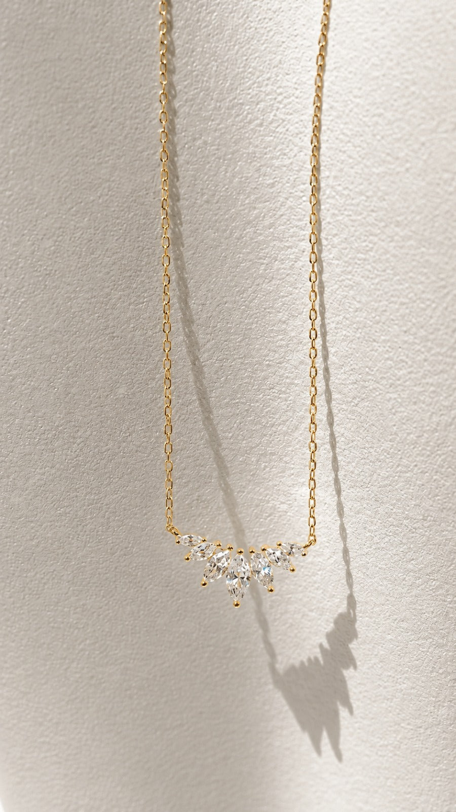 woman's Necklace Silver  with White Zircon Stone - ARTSY SILVER 